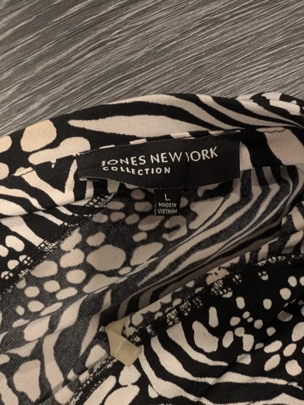 Jones New York versatile black